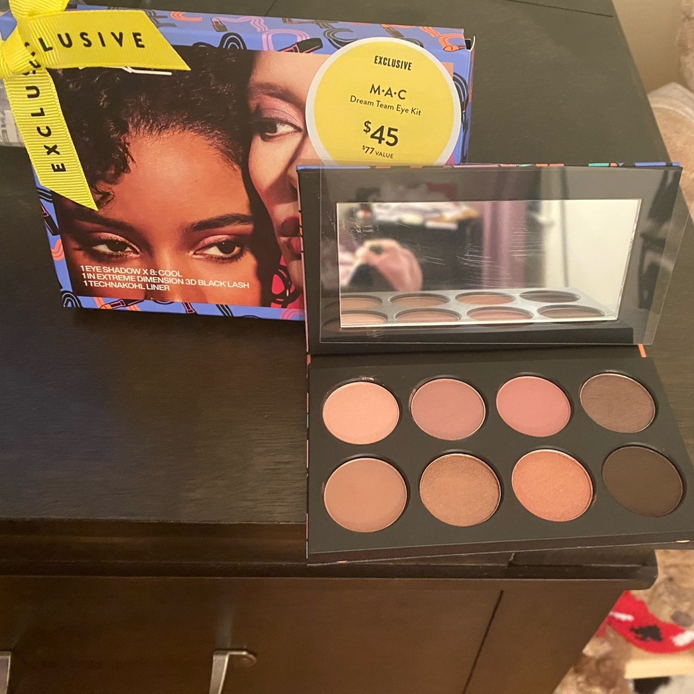 Mac cool eye palette